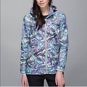 Lululemon, lady camo jacket